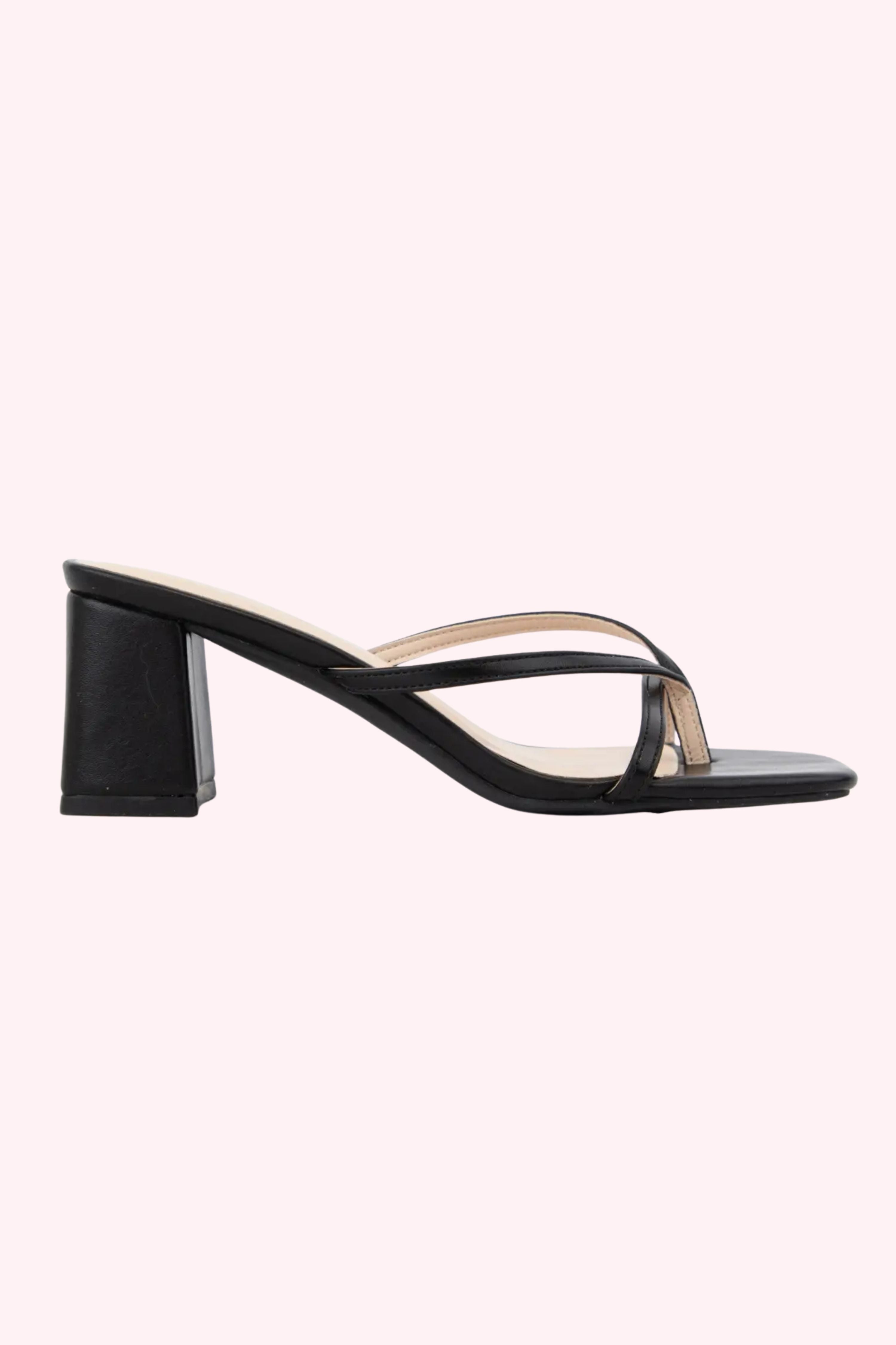 Elia Thong Strap Square Toe Block Heel Sandals - Black - Obsession Boutique